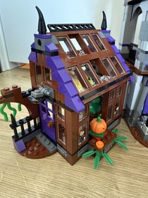 Lego Scooby-Doo Mystery Mansion 75904 and Mystery Machine 75902 - Complete!