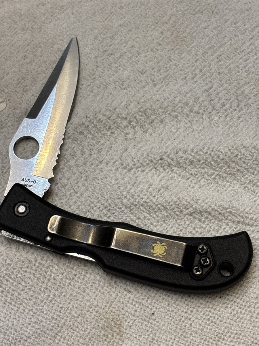 Spyderco C38PSBK Horn Zytel Circa 1997 Model) AUS-8 SS Blade has