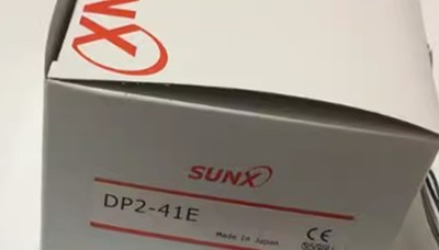 NEW  /SUNX DP2-41E Pressure Sensor #ea