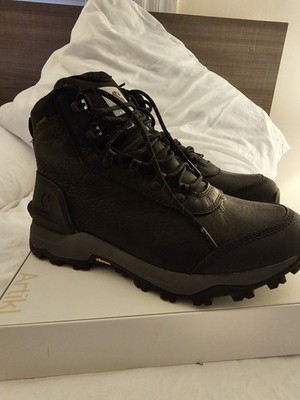 Carhartt Black Boots Ruggered And Waterproof.  These New Never Worn 10.5