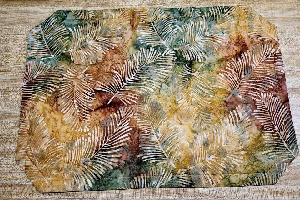 6 Vintage Quilted Placemats. “Hula Girls” Fabric. 17"x12 Mid-Century Mod - Image 3 of 4