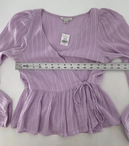 NWT American Eagle Cropped Lavender Puff Slv V-Neck Faux Wrap Boho Cottage Sz XS - Picture 10 of 10