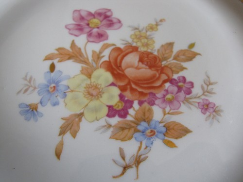 Vintage USSR DZ Dulevo porcelain collector plate 9 inches - Picture 3 of 13