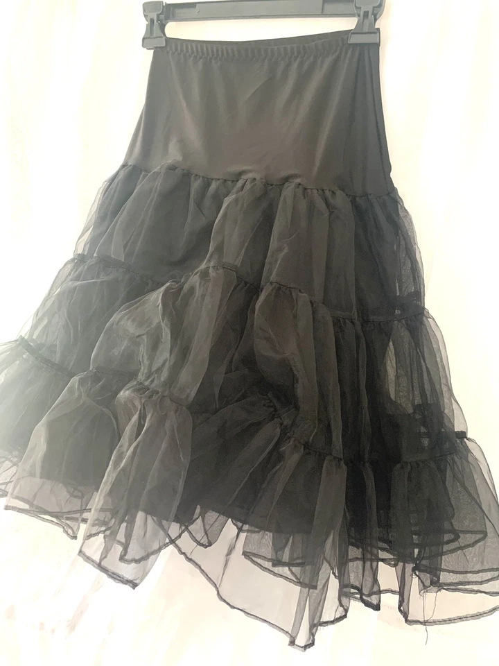 De Colección Vestido Enagua Negro Nylon Satinado Crinolina Sin Mangas Cuadrado Baile Grace Karin S Foto 2 de 4