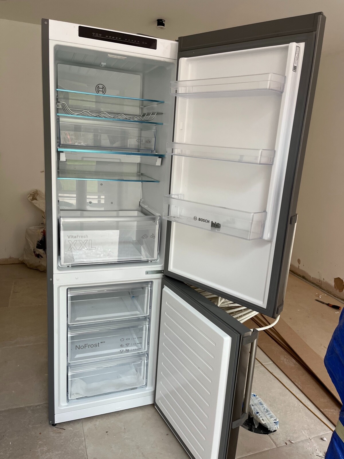 Bosch Frost Free Fridge Freezer, KGN36VICT, INOX easy clean (perfect