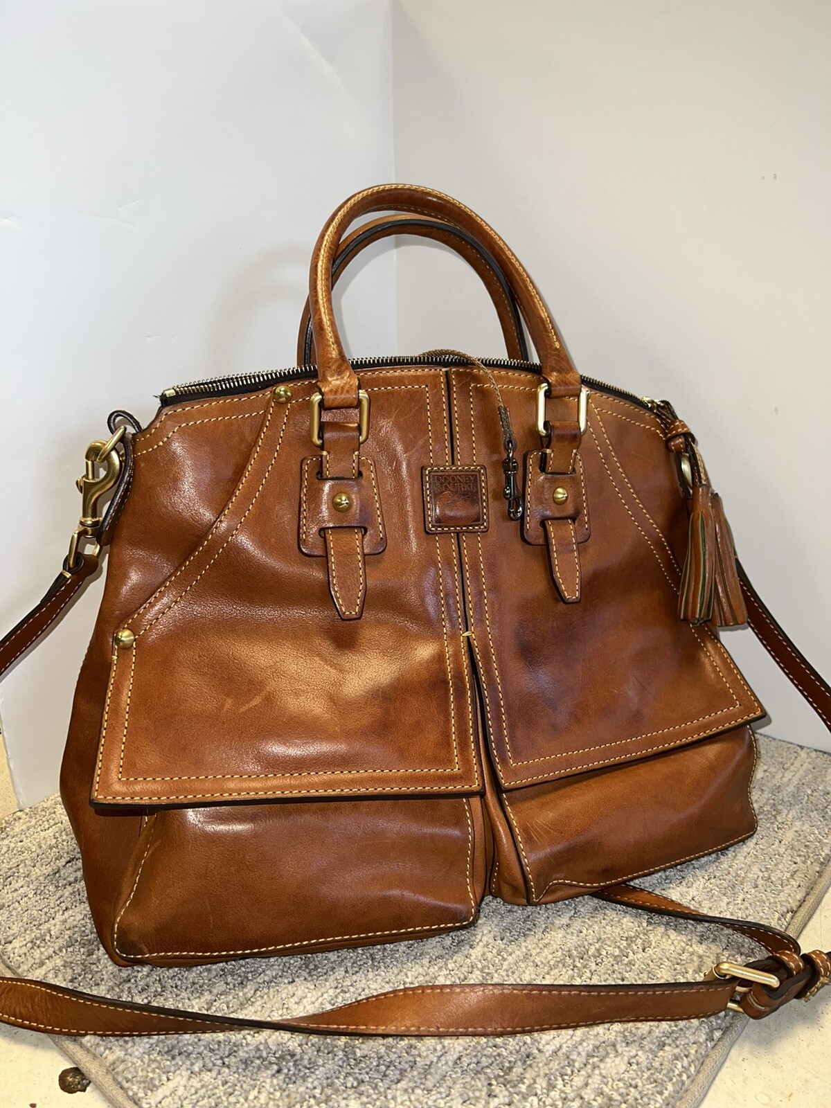 Vintage Beautiful Dooney and Bourke Tan Tassel Red & Green Interior HandBag