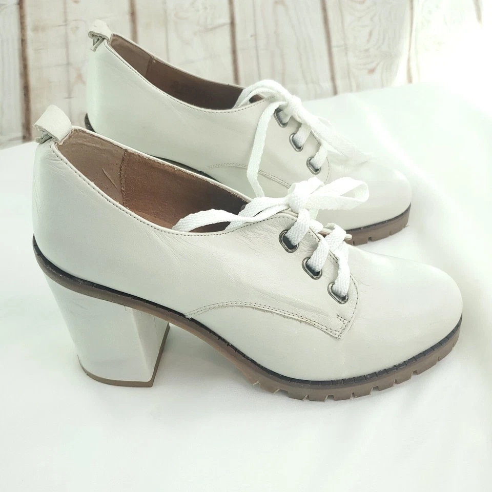 Topshop Womens White Leather Round Toe Lace Up Block Platform Heels Size 7 - Image 2 of 4