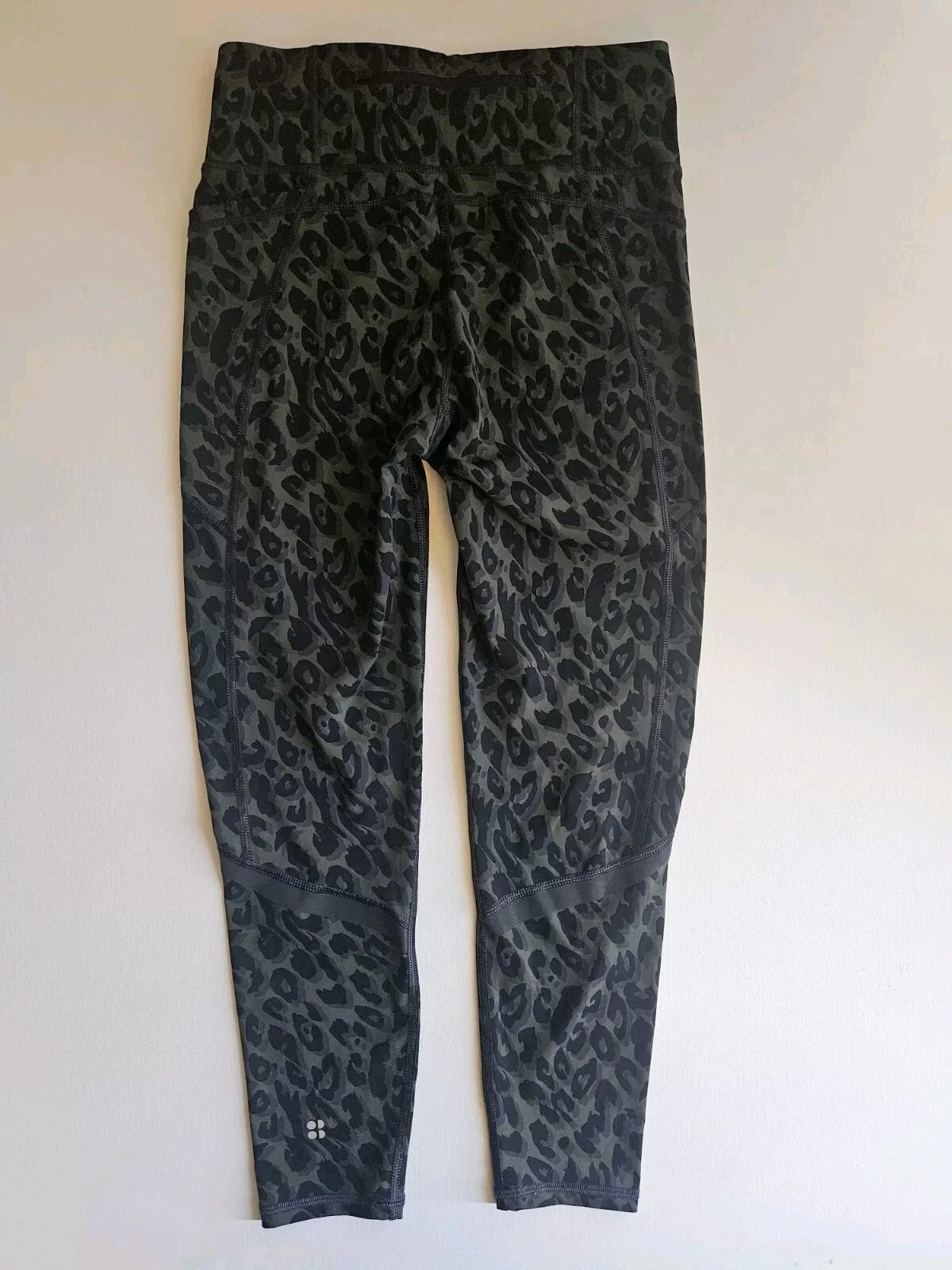 sweaty-betty camo zero gravity yoga pants leggings