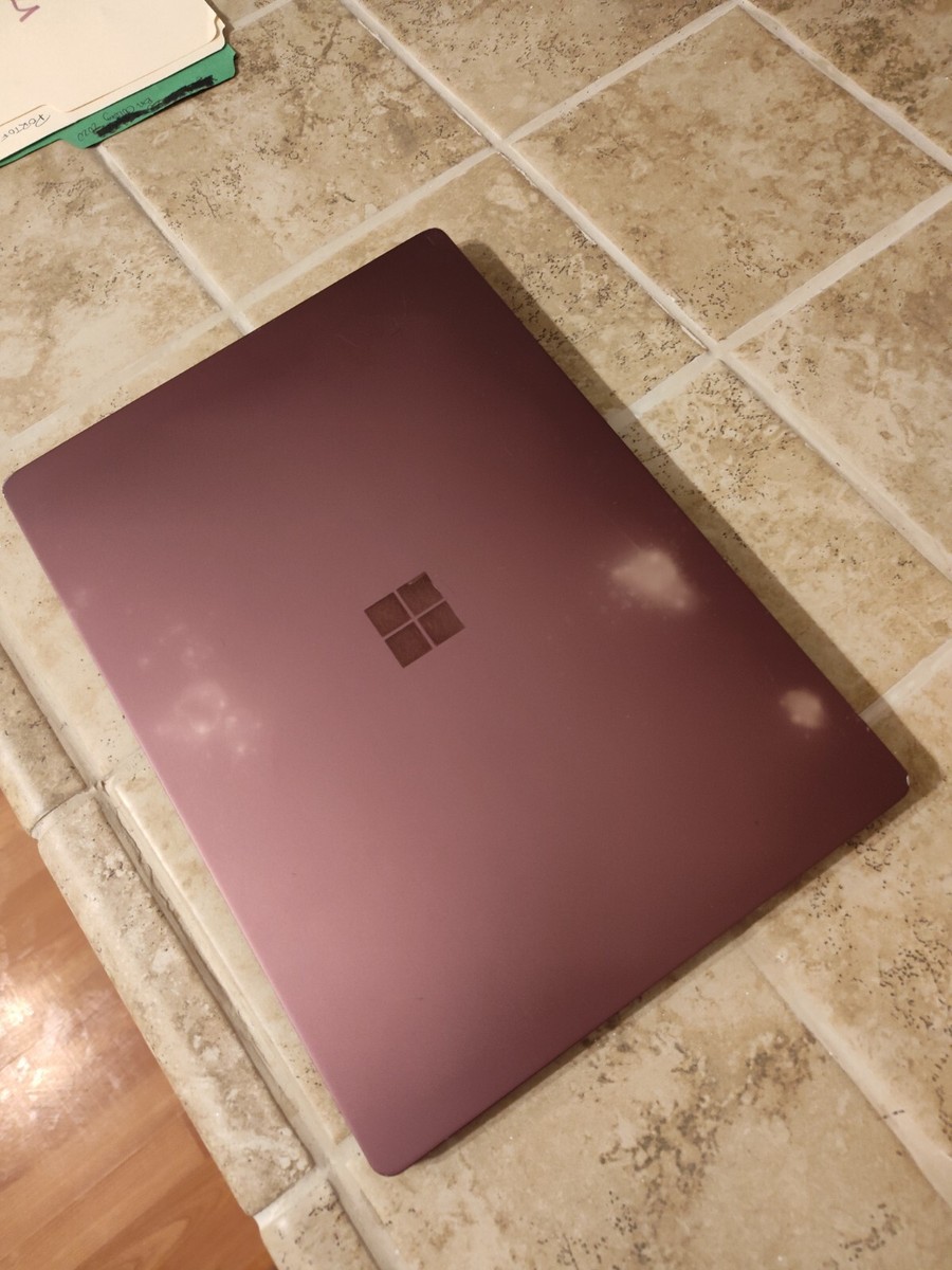Microsoft Surface 13.5