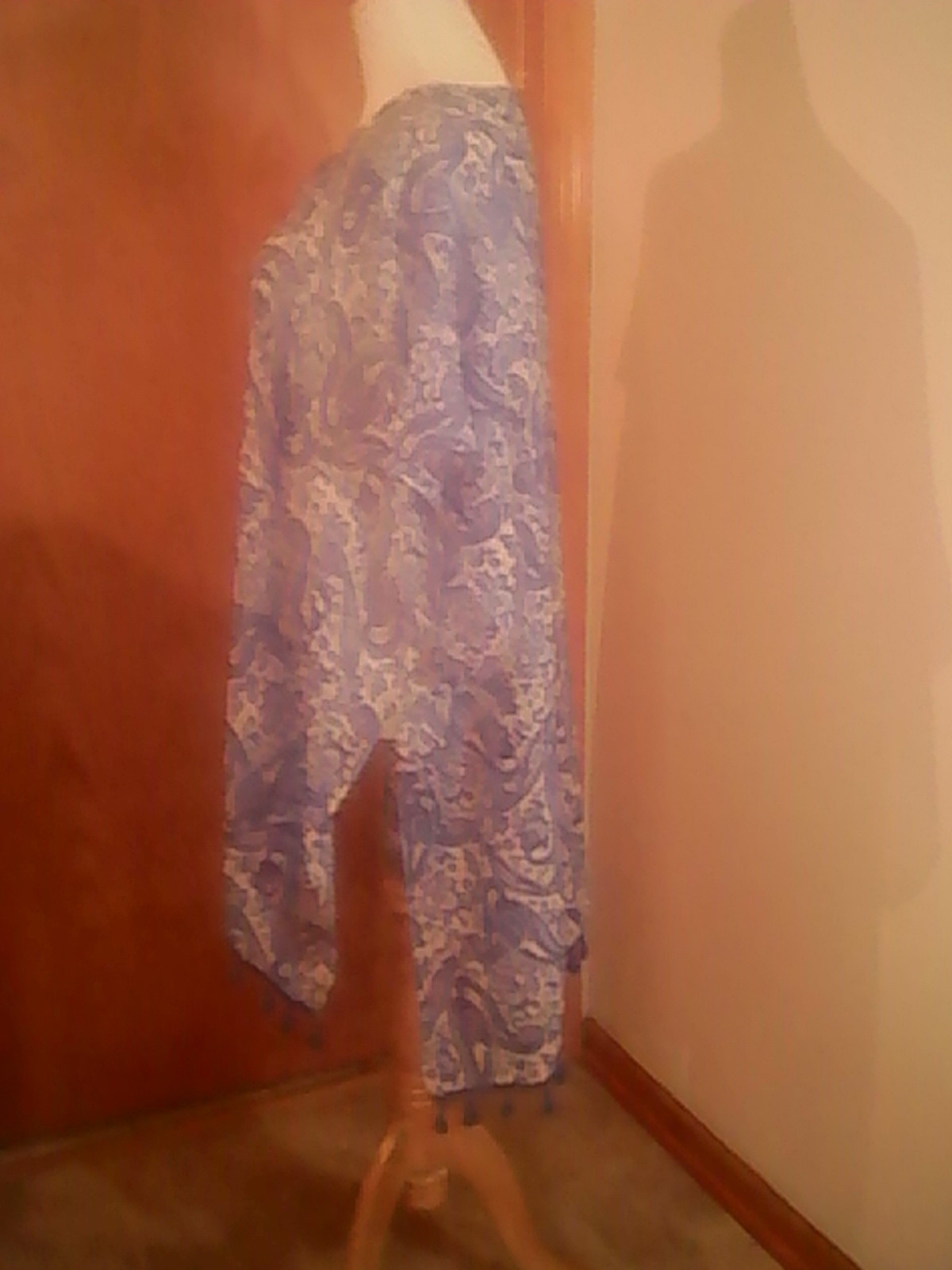 Picture 2 of 4