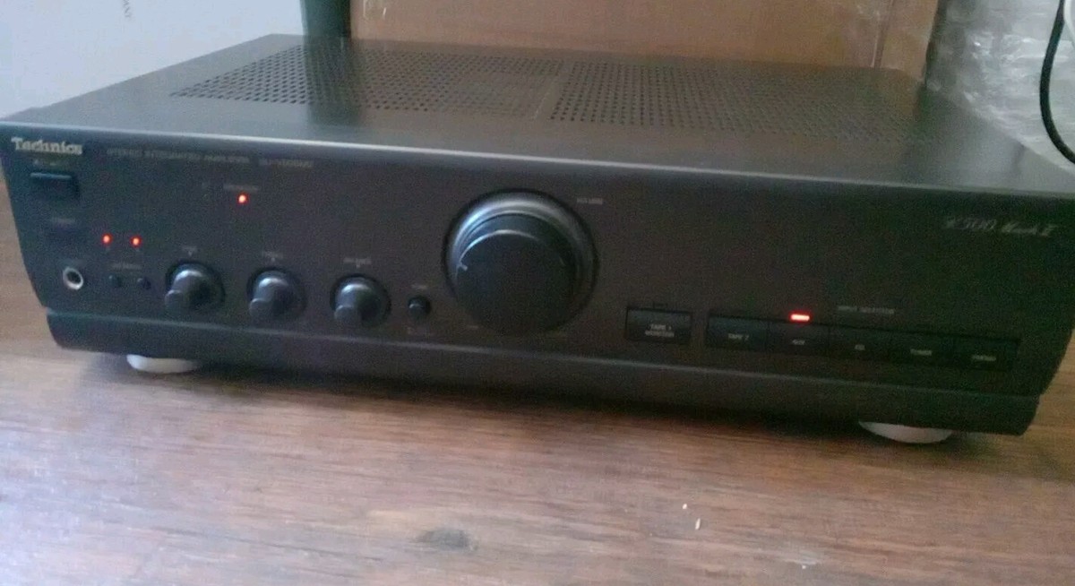 動作品　Technics・SU- V500 M2／プリメインアンプ　1999年製 動作品 Technics・SU- V500 M2／プリメインアンプ 1999年製
