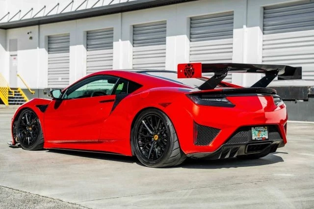 Acura NSX 2017 cupé 2P Foto 4 de 4