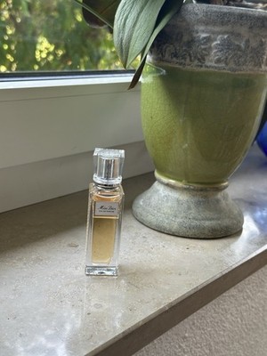 Miss Dior Eau de Toilette Perle de Parfum Roller-Pearl 20 Ml