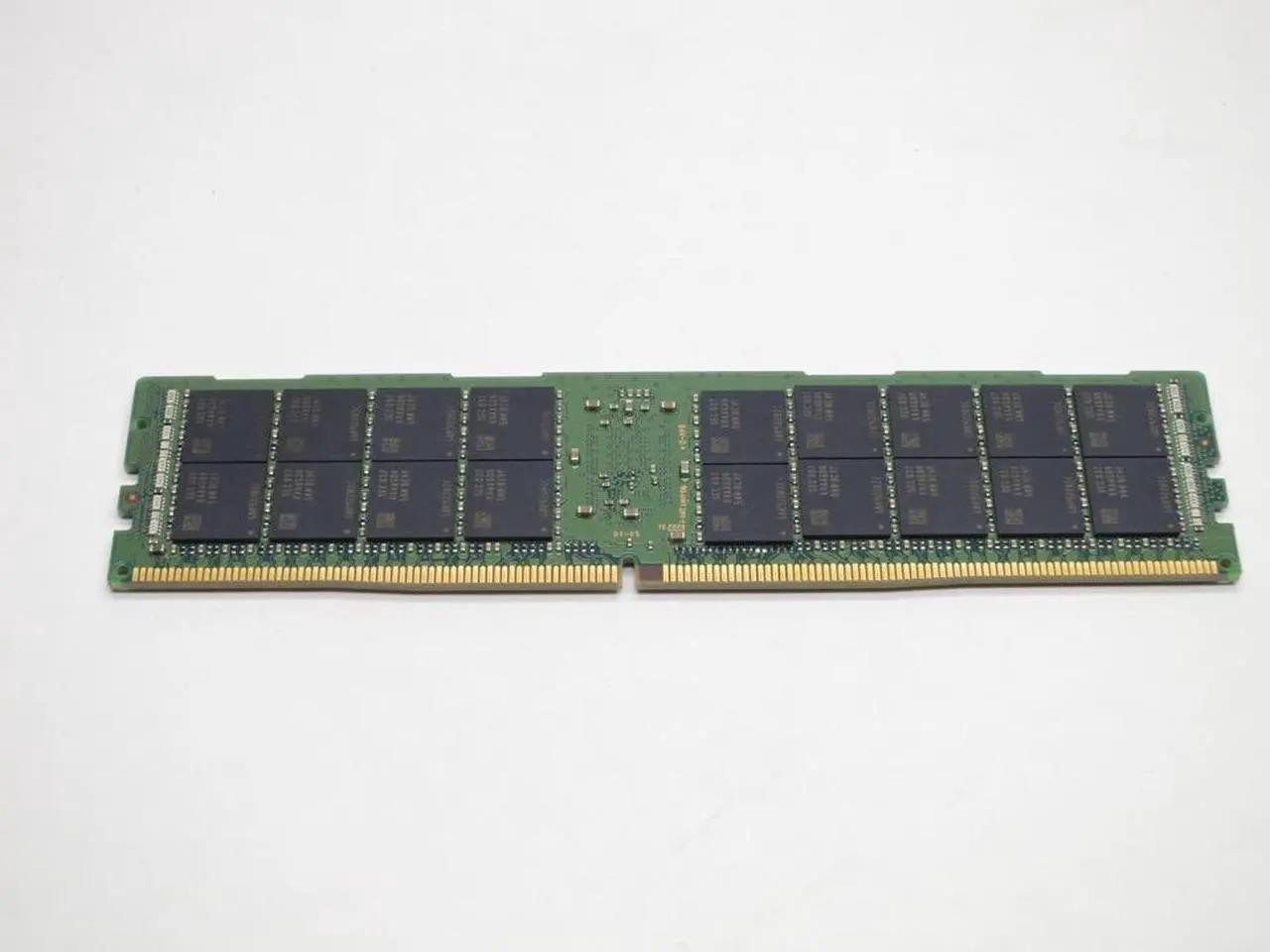 Micron MTA36ASF8G72PZ-2G9E DDR4 SDRAM 64GB (1x64GB) RDIMM Server Memory 2933MHz