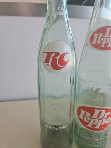 Vintage 1970's 16oz RC -Cola Bottle & 16oz Dr Pepper Pint Bottle Glass Pop Soda - Picture 3 of 6