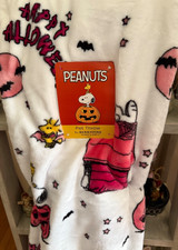 PEANUTS Snoopy  Woodstock Plush Soft Fleece Throw Halloween Pink 60 X 70 New