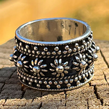 Beautiful ornate Sterling 925 silver Rajasthani temple flower band. Size Q 1/2