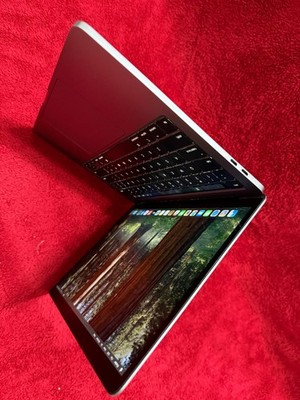 Apple MacBook Pro 13