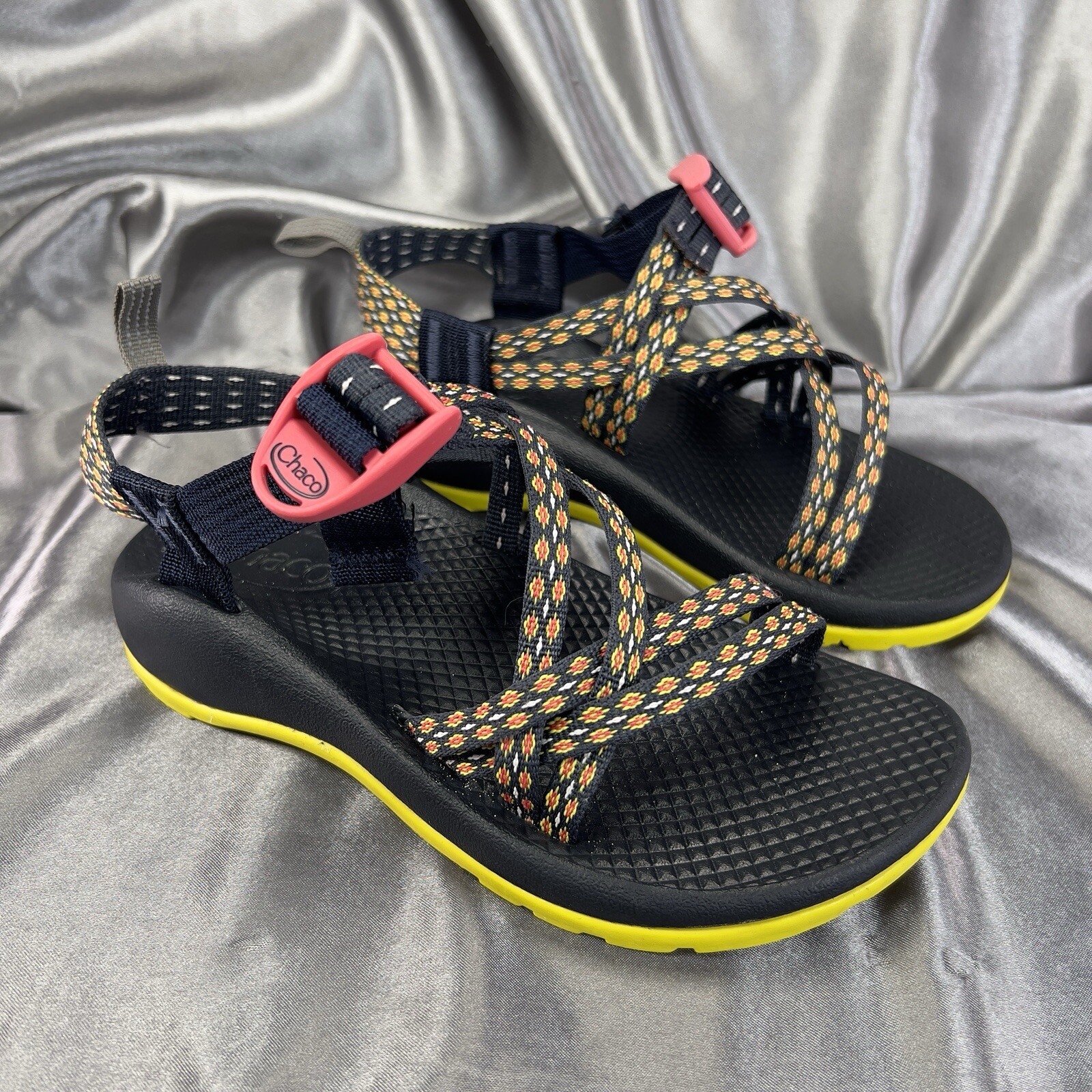 Chaco Z1 EcoTread Youth Sz 1 Hiking Sandals Blue Yellow Adjustable Outdoor Shoes