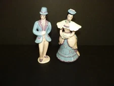 Vintage Kay Finch California Courting Couple Set of Figures