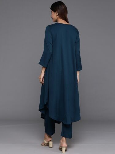 Set Kurta donna impero in crepe di seta con pantaloni - Foto 4 di 31
