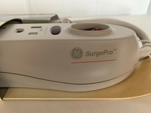 NEW GE SurgePro 6-Outlet Electronics Protector 540 Joules 3-FT SJT 14 AWG 3-wire - Picture 3 of 10