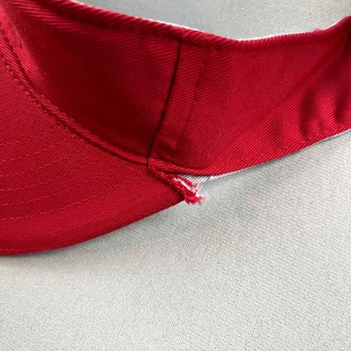 Vintage GAP Visor Hat Cap Youth L/XL Red Spell Out Logo Classic Adjustable y2k - Picture 8 of 8