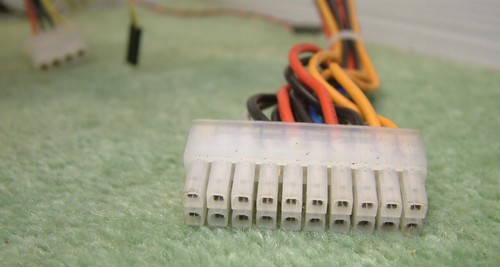 SunPower RDS2600-48 Dual Redundant 300 Watts AT Power Supply in Hotswap Chassis - Picture 5 of 7