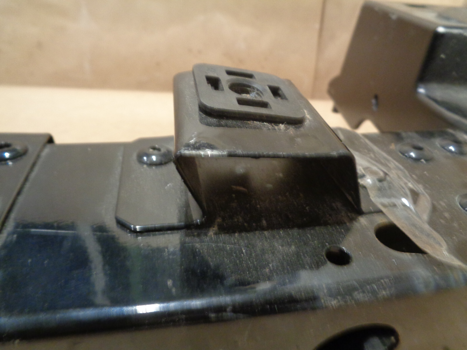 Maserati Quattroporte 2014+ - Front Upper Crossmember Radiator Support 673002137