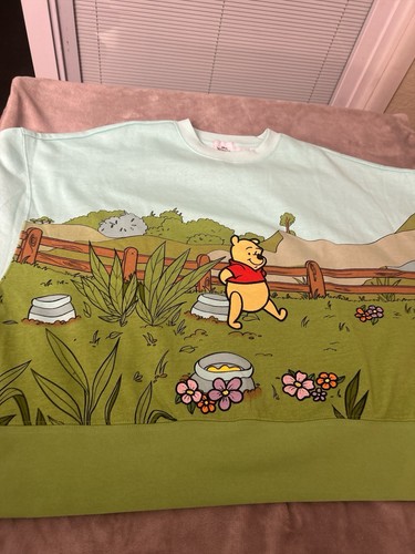 2024 Disney Parks Winnie Puuh & Freunde Cropped Sweatshirt Erwachsene S Neu - Bild 2 von 10