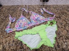 Victoria  s Secret Bikini Set Floral Padded 2 Pieces Large Swimsuit LG /M Medium