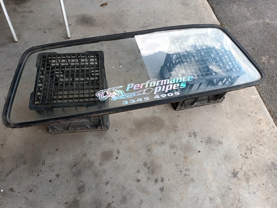 Holden HT , HG Sedan rear Glass Windscreen - image 3 of 4