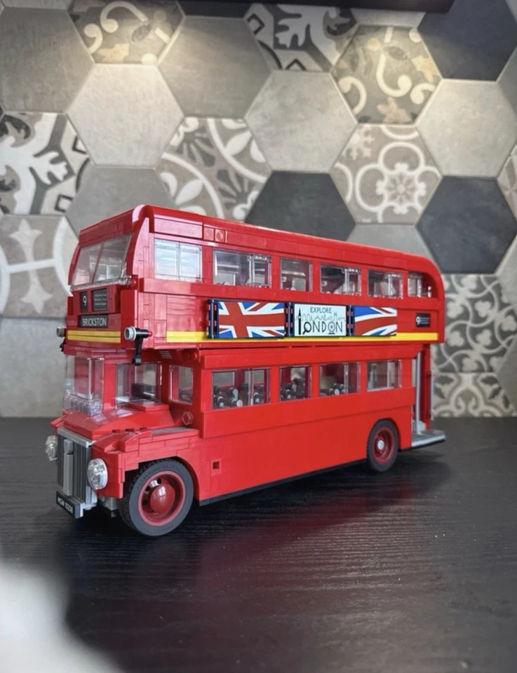 LEGO Creator 10258 London Bus, foto 1 di 5