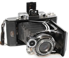  Zeiss Ikon Super-Ikonta 531/2 Folding Camera w Novar-Anastigmat 3.5/10.5cm Com