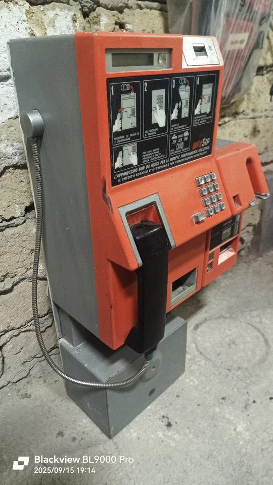 TELEFONO Pubblico A GETTONI E Schede ROTOR Sip Anni 80 Cabina Telefonica - Immagine 2 di 3