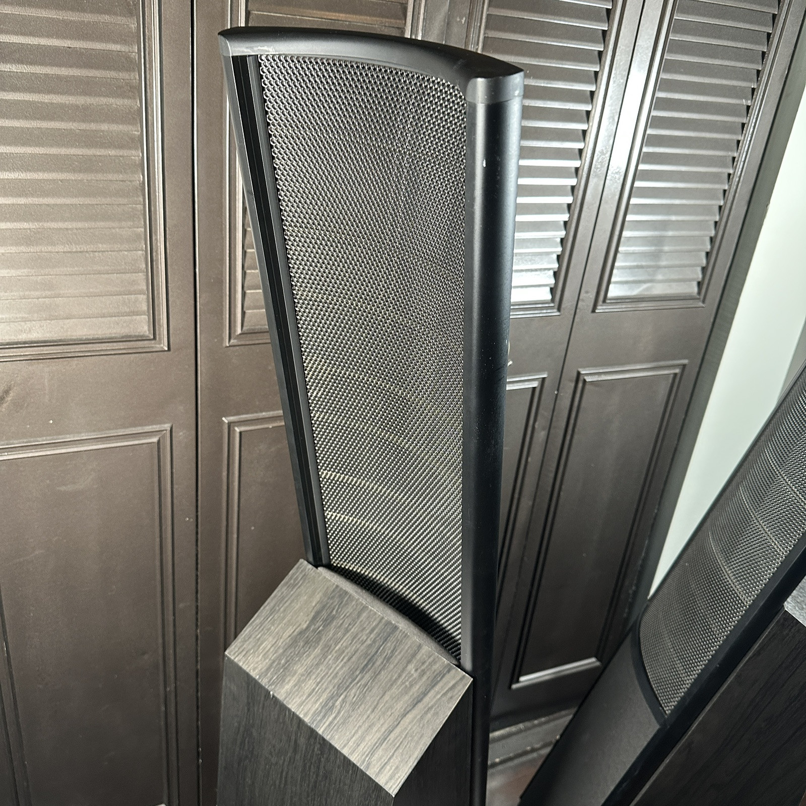 Martin Logan Purity Powered Hybrid Electrostatic Loudspeakers - Pick Up Only NYC