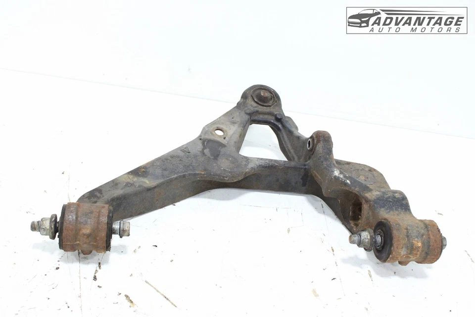 2011-2019 CHEVROLET SILVERADO 2500 HD FRONT RIGHT SIDE LOWER CONTROL ARM OEM - Image 4 of 4