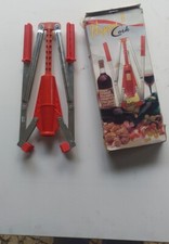 TAPPATRICE UNIVERSALE PER TAPPI DI SUGHERO A LEVA  VINO OLIO ENOLOGIA