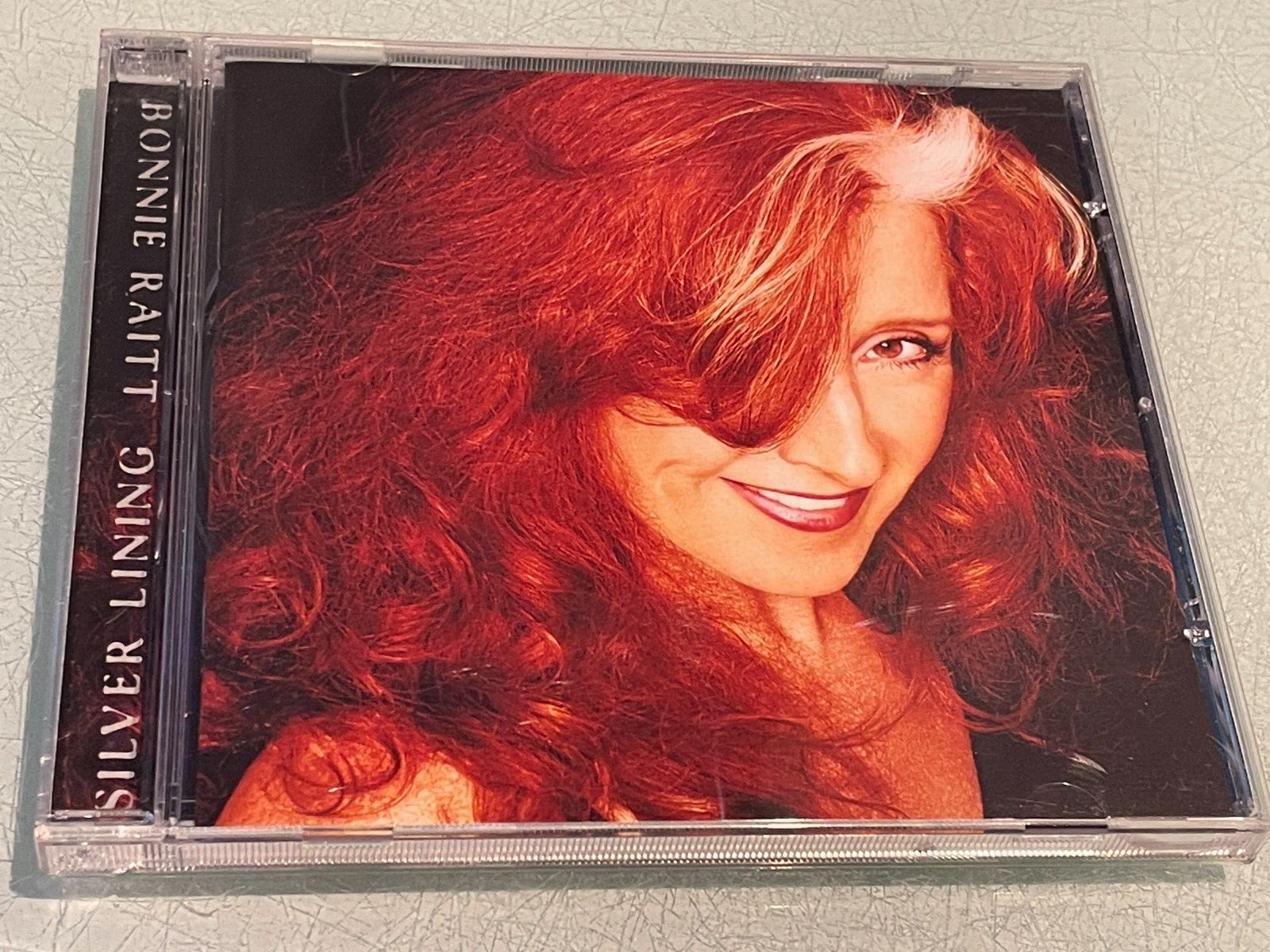 Bonnie Raitt - Silver Lining - CD Album - 2002 Capitol Records - 12 Great Tracks