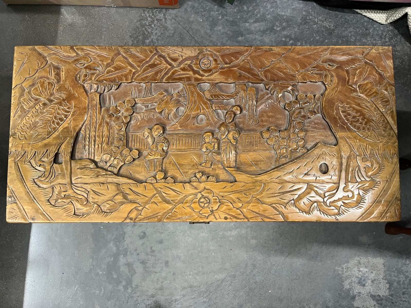 Picture 2 of 8