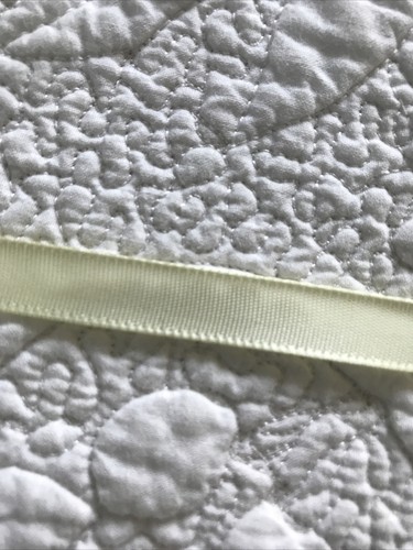 Yellow (pale) Satin Ribbon 3/8 inch 100 yards Crafts Hobby Dressmaking Baby - Picture 5 of 5