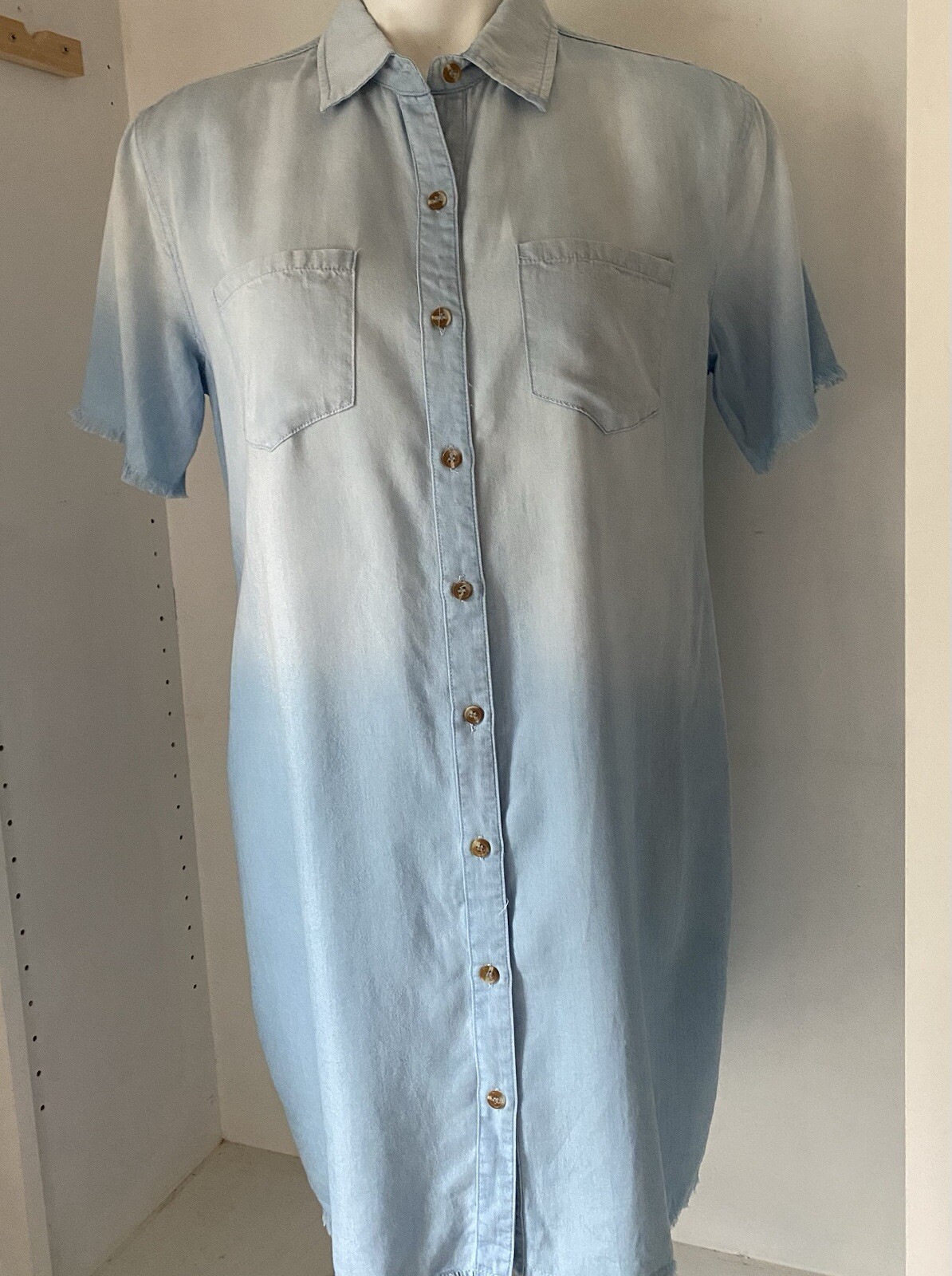 Umgee Women’s Small Chambray Button Front Short Sleeve Shirt Dress