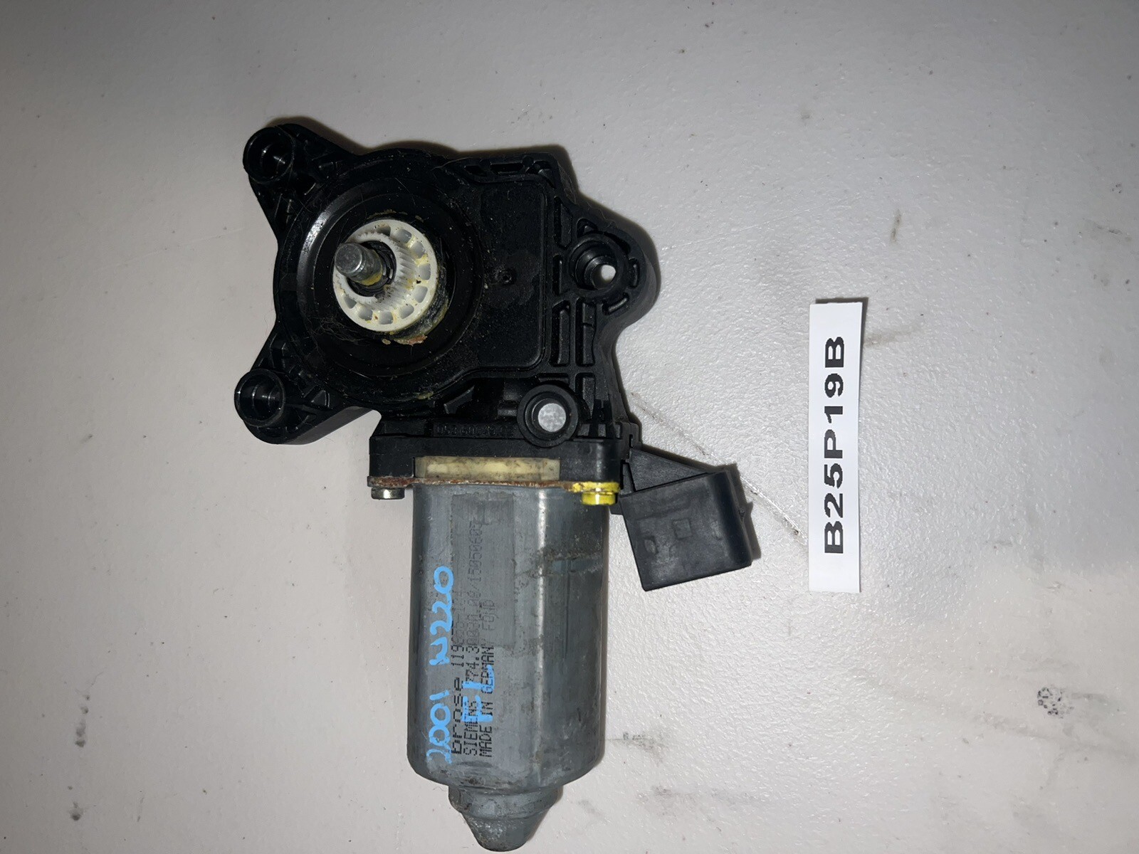0002 Mercedes Benz S500 S430 OEM Front Left Door Power Window Motor