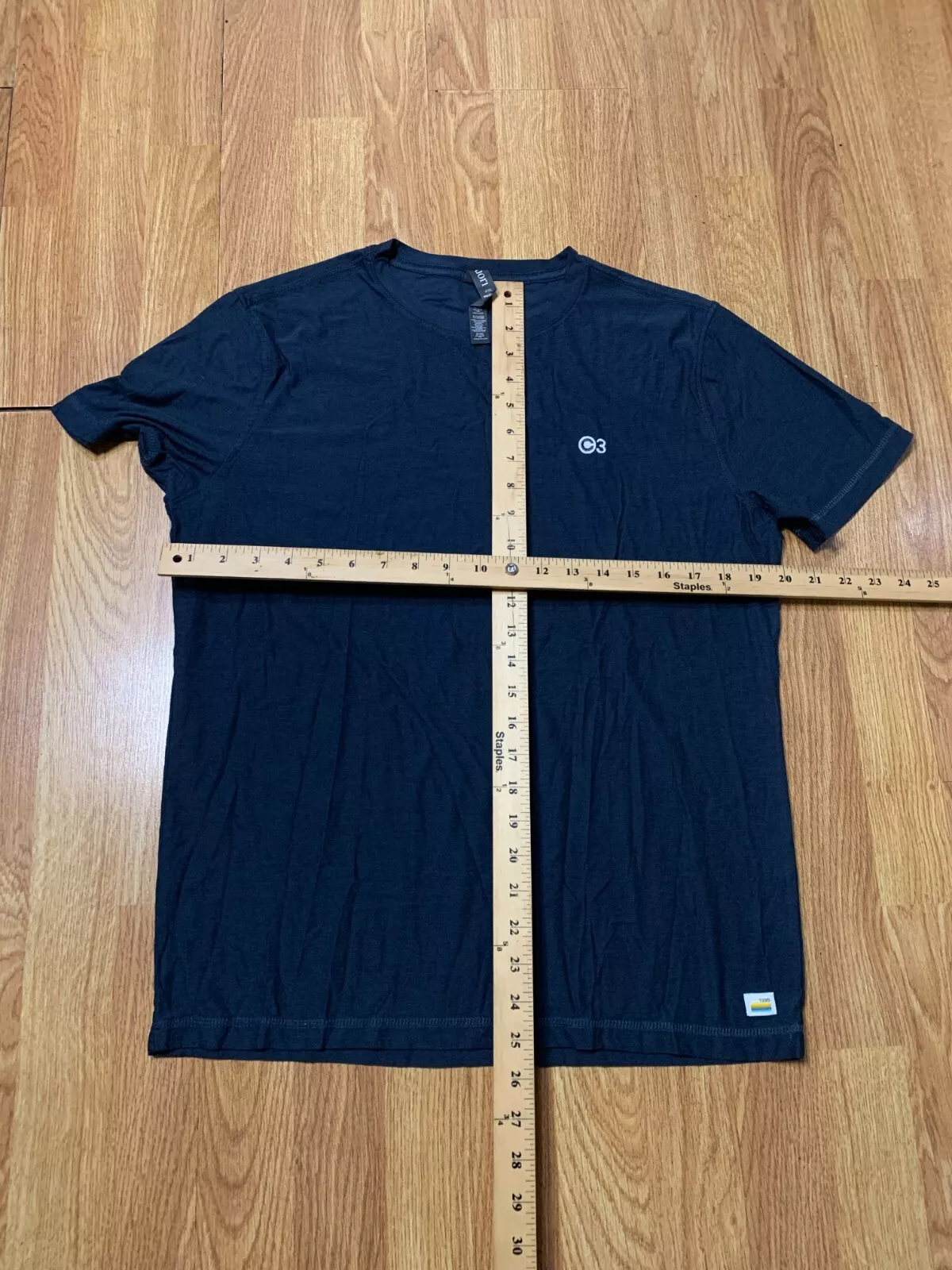 vuori statro tech soft athleisure lounge performance shirt