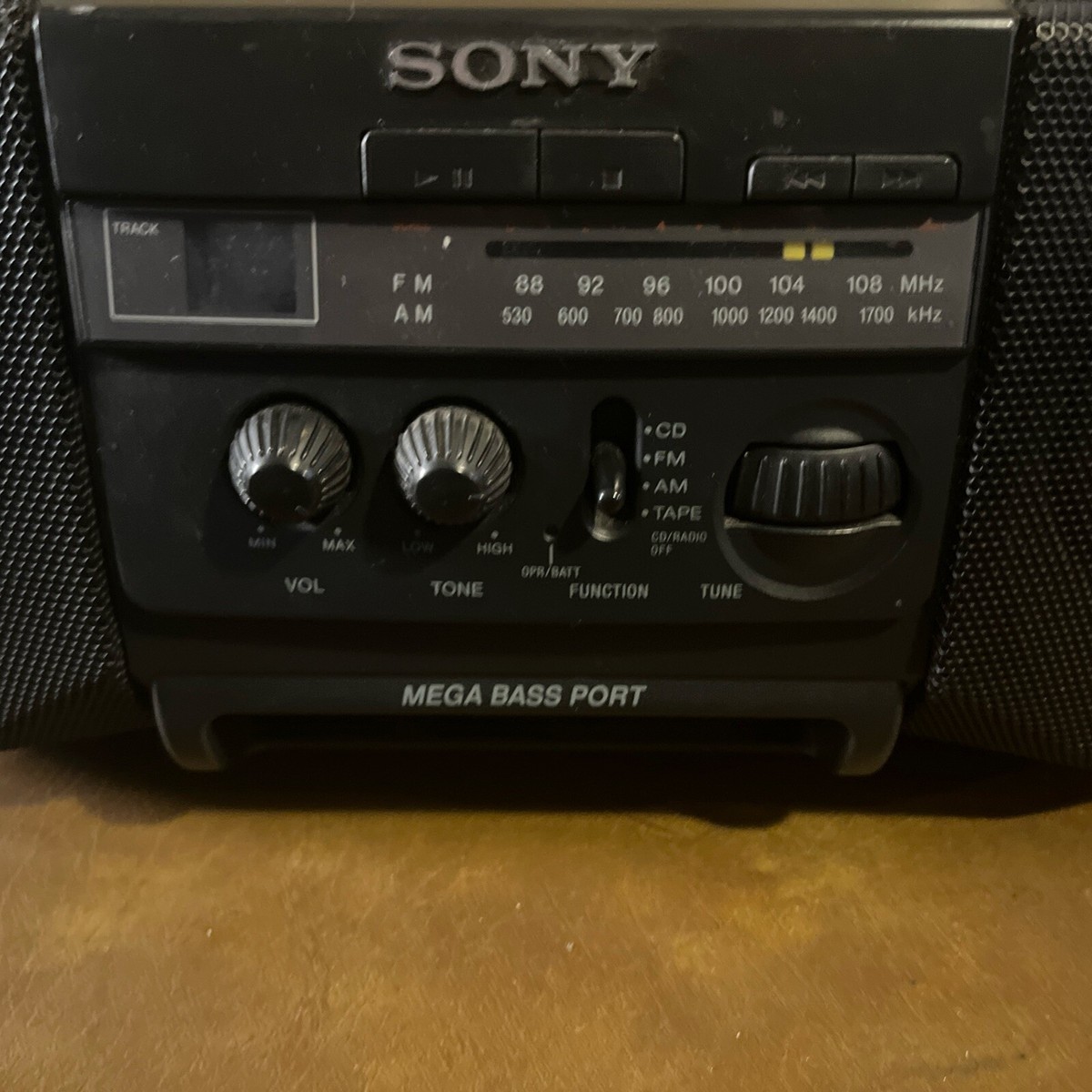 Sony Cfd-v10 Portable CD Radio Cassette Tape Player Boombox Sony Cfd-v10 Portable CD Radio Cassette Tape Player Boombox