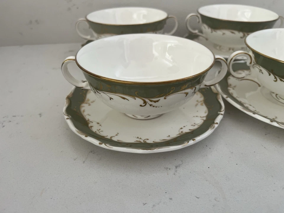 4 X Royal Doulton FONTAINEBLEAU Green Soup Cups Bowls And Saucers Two Handled - Image 3 of 4