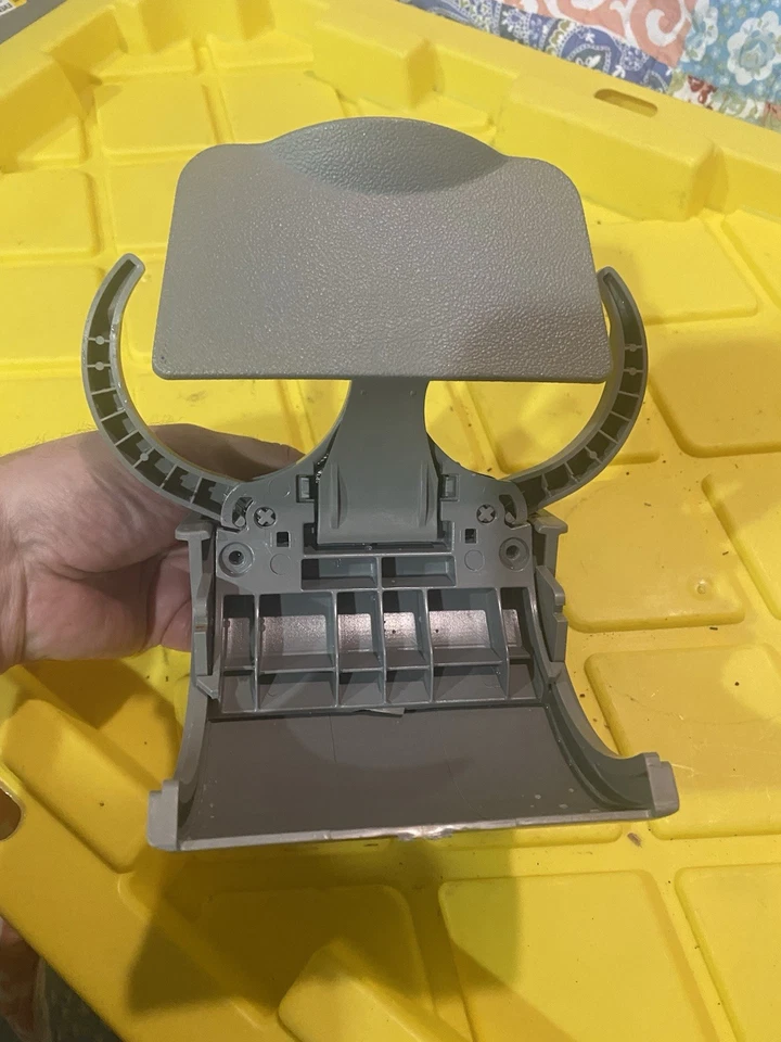 ⭐️ PONTIAC TORRENT CHEVY EQUINOX 2006-2009 CONSOLA TRASERA PORTAVASOS OEM Foto 2 de 4