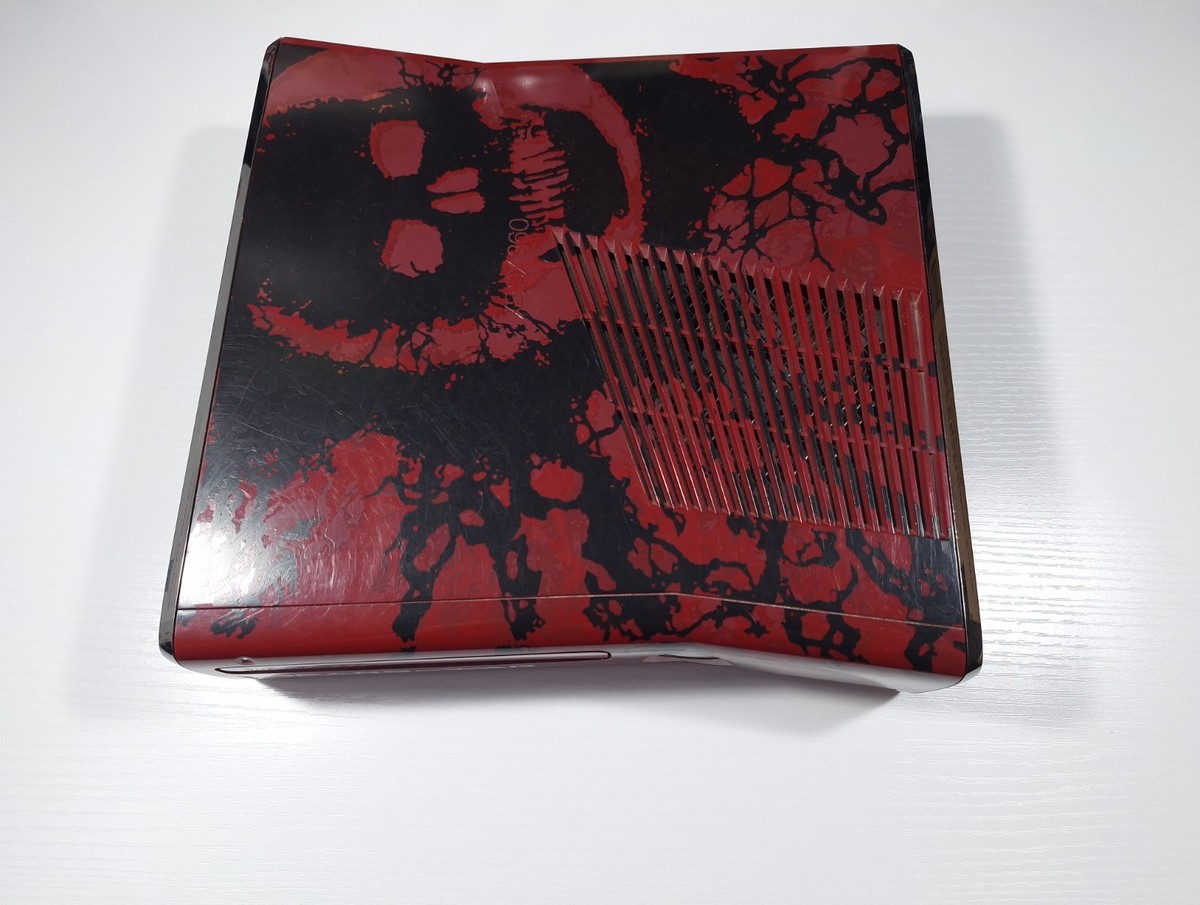 Microsoft - Xbox360 ギアーズ3 リミテッドエディション本体＆キネクト本体・レンズ付き Microsoft Xbox 360 S Gears of War 3 Limited Edition 320GB