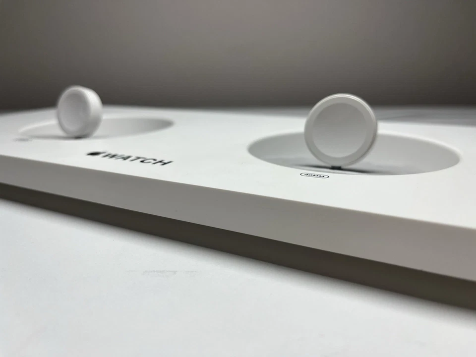 Apple Watch Store Retail Display Demo Charging Dock, Touch & Try - Image 3 of 4