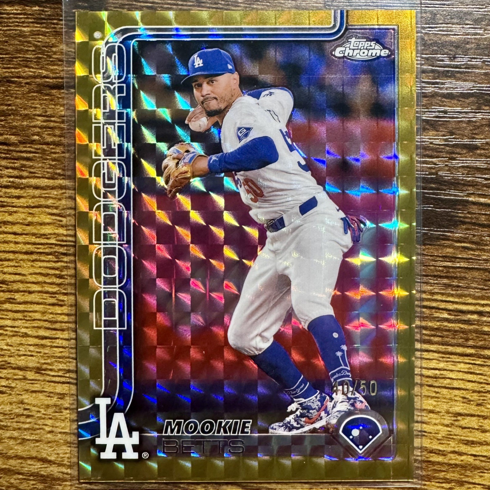 2025 Topps Chrome Baseball Mookie Betts Gold Geometric Refractor /50 Dodgers